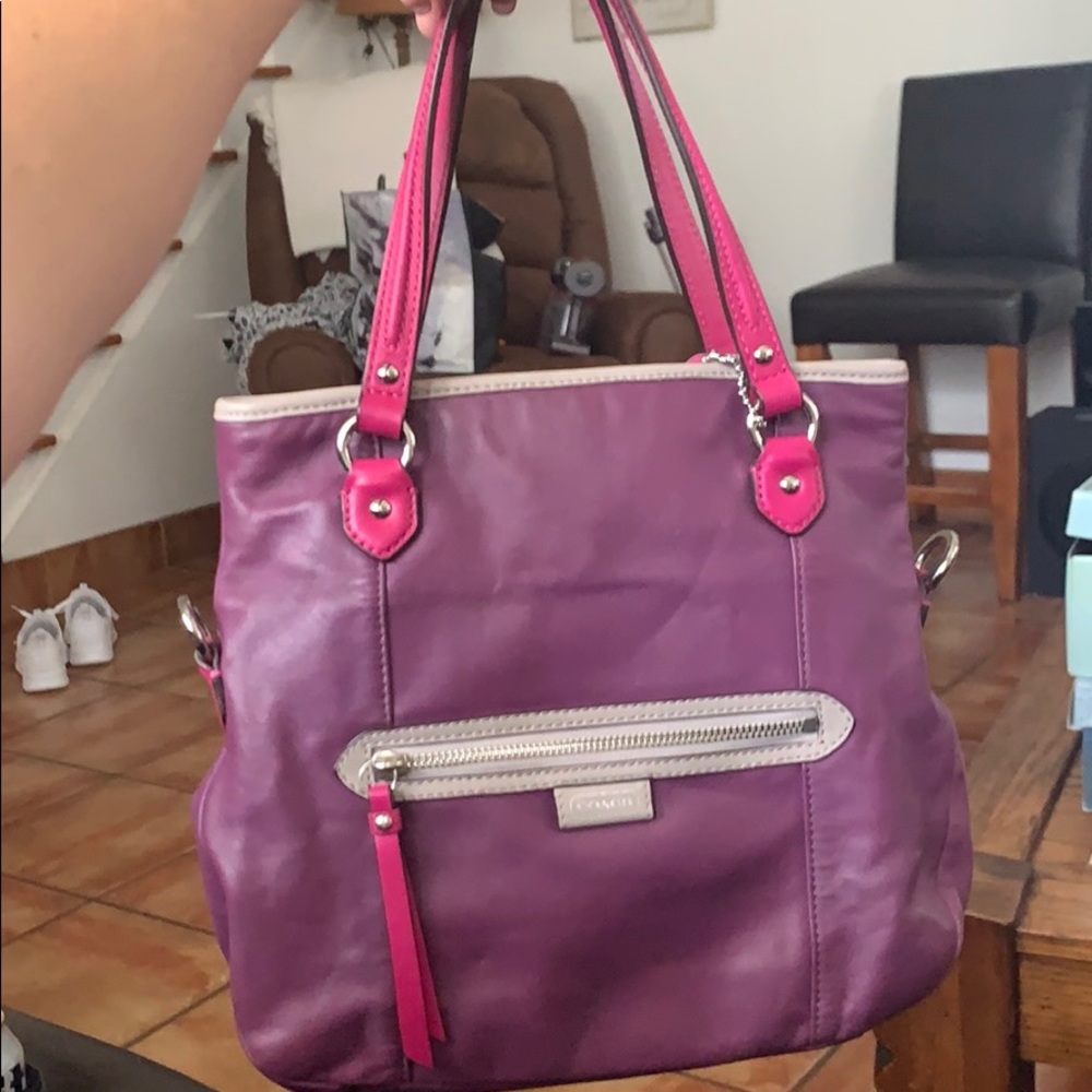 Coach purse with wallet